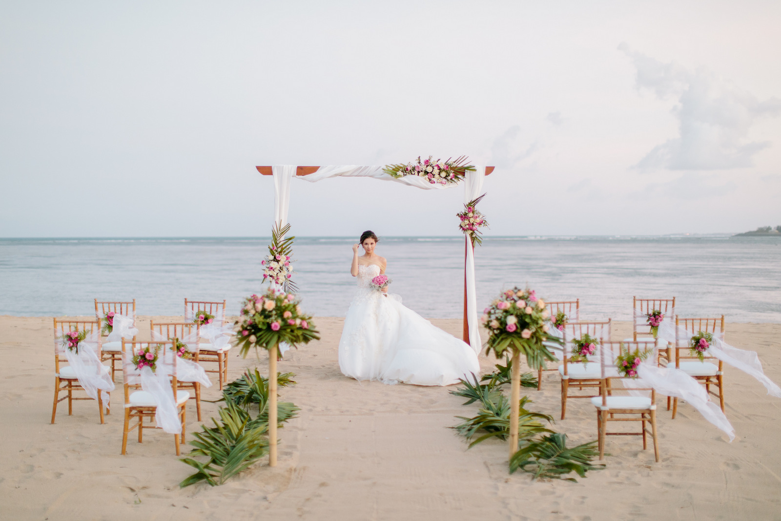 Book your wedding day in Sudamala Suites and Villas Sanur